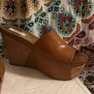 Vera Wang Wedge Slides